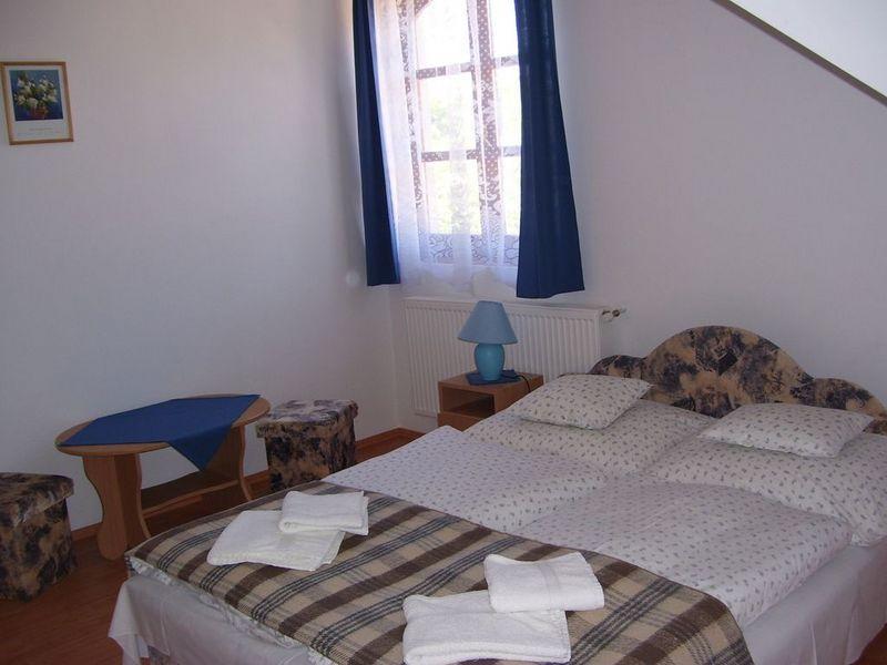 ホテル Hubertus Vendeghaz Parád 部屋 写真